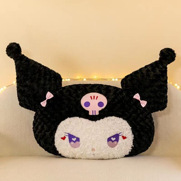 ALMOHADON KUROMI NEGRO 60CM