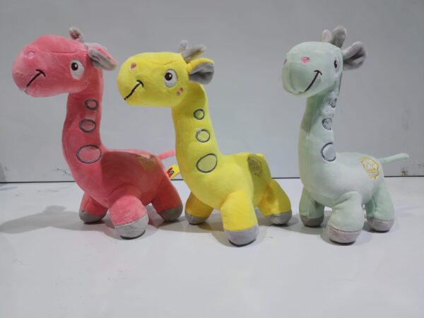 Jirafa 28cm 3 colores