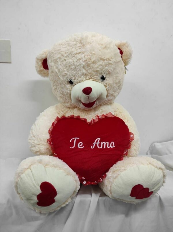 Oso con corazón 80cm