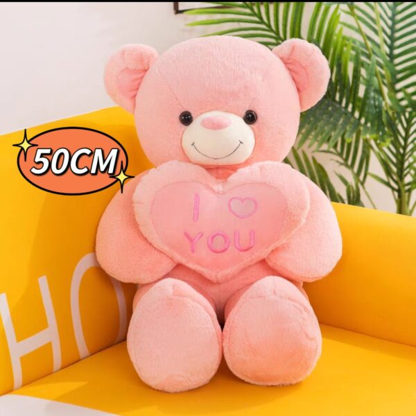 Oso con corazón rosa