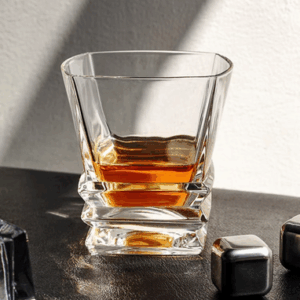 MT09616 VASO DE WHISKY