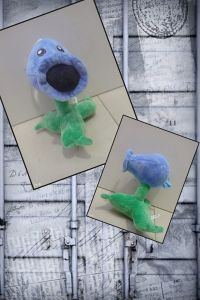 PLANTA LANZA HIELO AZUL 20CM.JPG