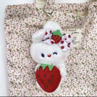 CONEJO CON FRUTILLA